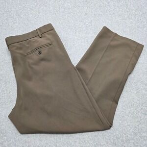 Dockers Golf Men's 38x29 Pleated Relaxed Fit Microfiber Dress Pants Brown